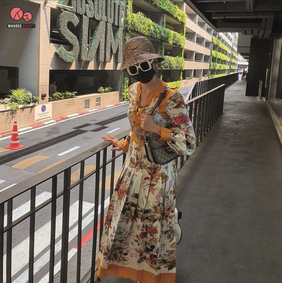 รวมเทรนด์แฟชั่นดารา ใส่ Mask ยังไงให้ดูปัง