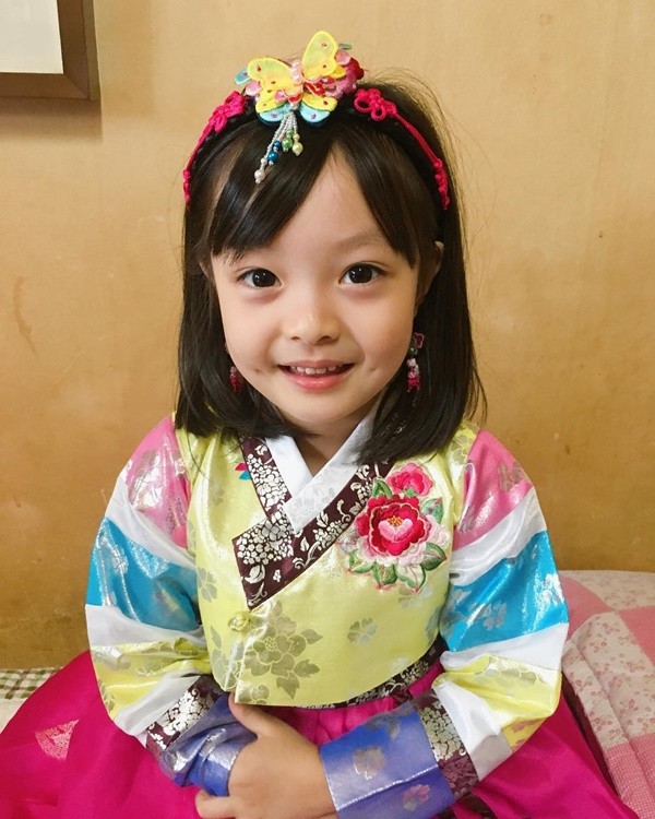 รวม IG แม่ลูกน่าส่อง ดูเพลินจนลืมเหงา ช่วงกักตัวอยู่บ้านหนีโควิด-19