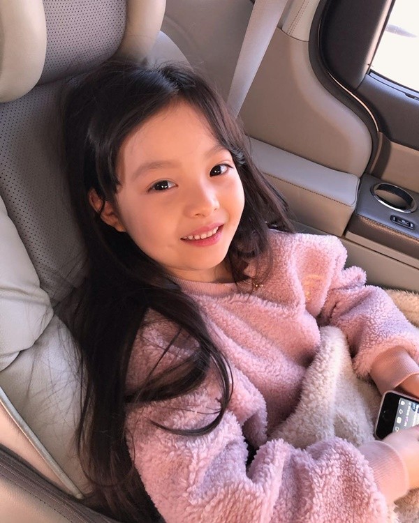 รวม IG แม่ลูกน่าส่อง ดูเพลินจนลืมเหงา ช่วงกักตัวอยู่บ้านหนีโควิด-19