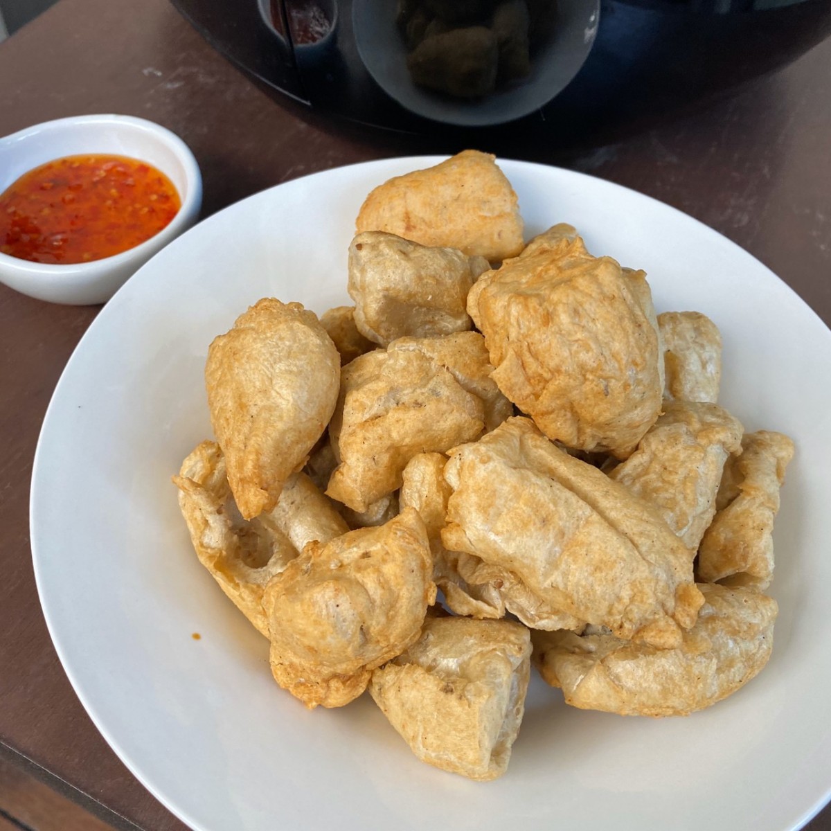 เคล็ดลับ ทอดลูกชิ้นปลาระเบิด ให้กรอบอร่อยเหมือนกินที่ร้าน