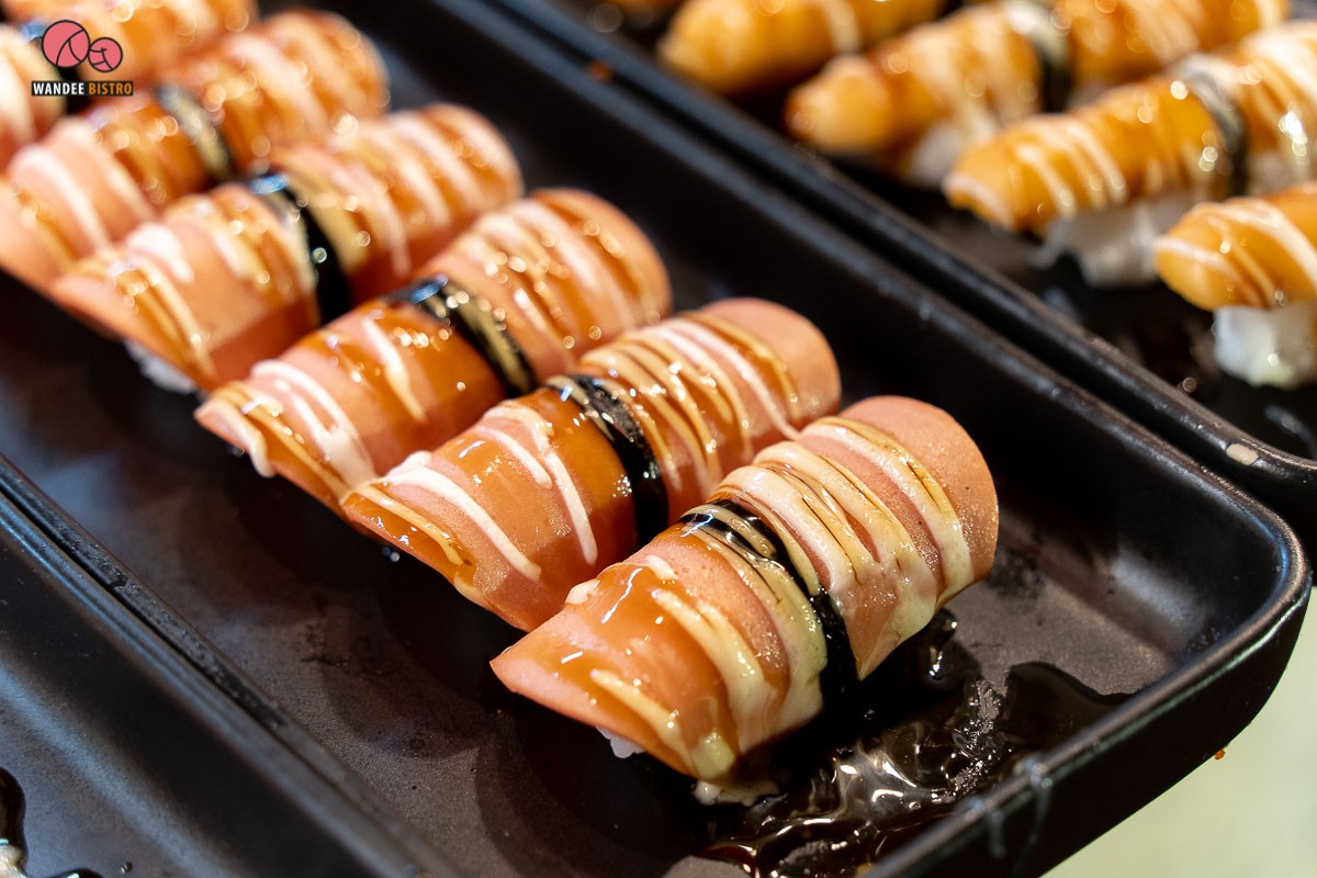 ถนนคนเดินตลาดคลองโอ่งอ่าง Street Art สุดแนว