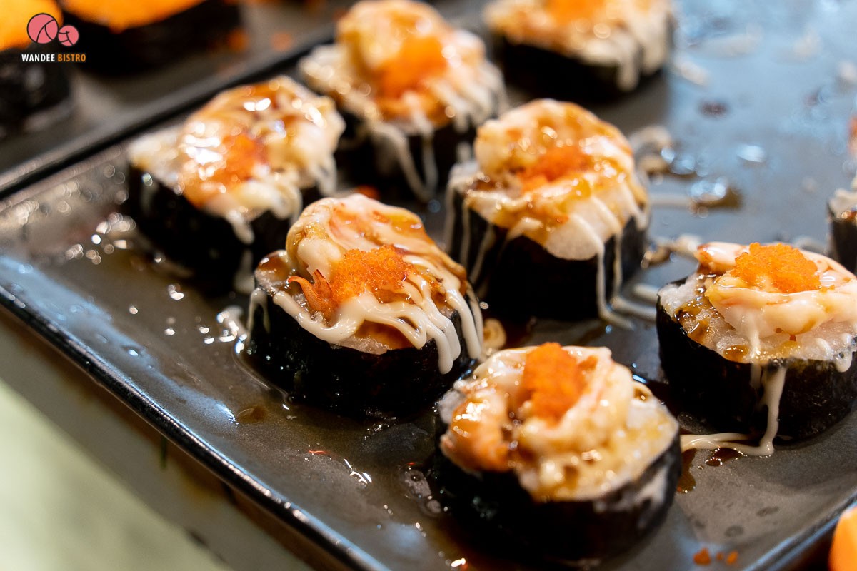 ถนนคนเดินตลาดคลองโอ่งอ่าง Street Art สุดแนว