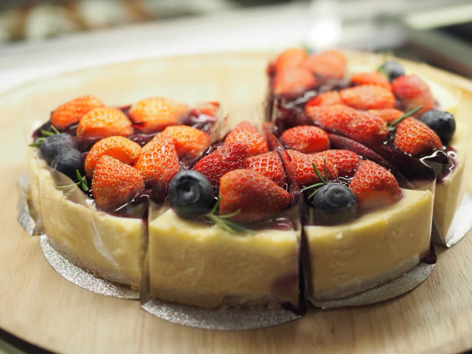 รวม 10 คาเฟ่ ย่านอารีย์ เครื่องดื่มและอาหารอร่อย มุมถ่ายรูปสวยๆ เพียบ