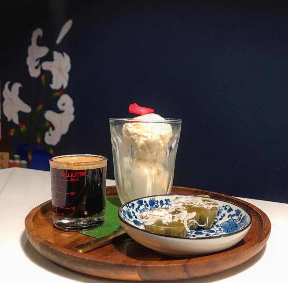 รวม 10 คาเฟ่ ย่านอารีย์ เครื่องดื่มและอาหารอร่อย มุมถ่ายรูปสวยๆ เพียบ