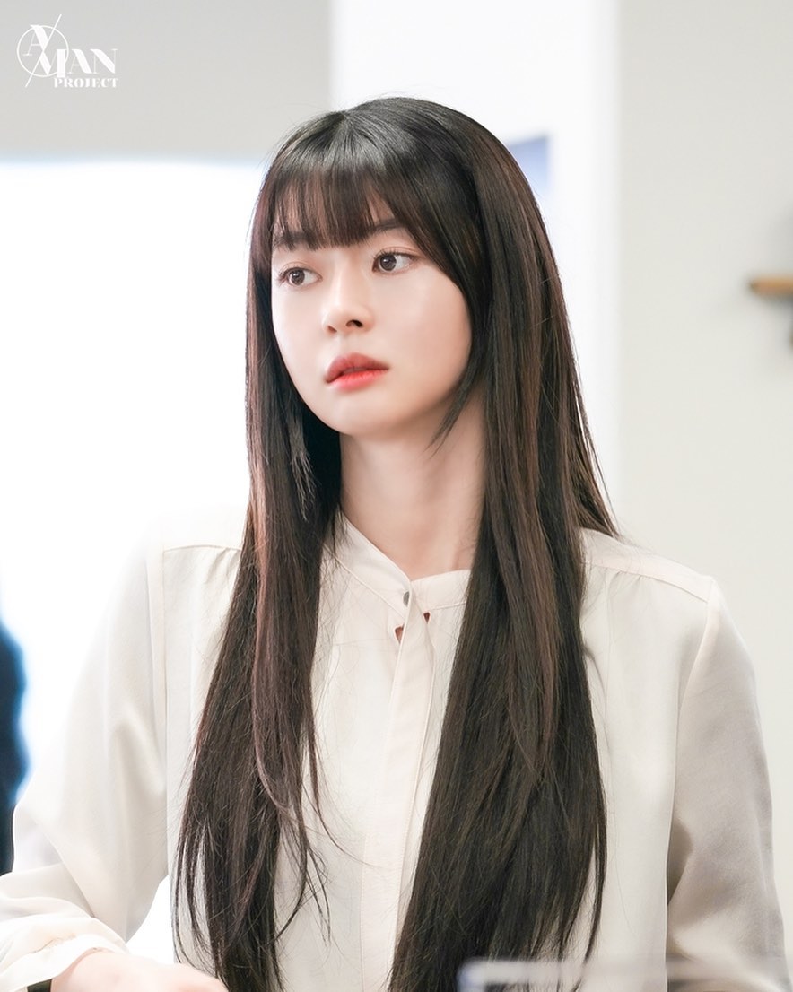 12 แฟชั่นสไตล์ โอซูอา Itaewon Class  สาวหน้าหวานที่หนุ่ม ๆ คลั่งหนักมาก