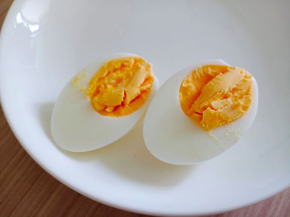 วิธีต้มไข่ในไมโครเวฟ - ต้มไข่อย่างไรไม่ให้ไข่ระเบิด