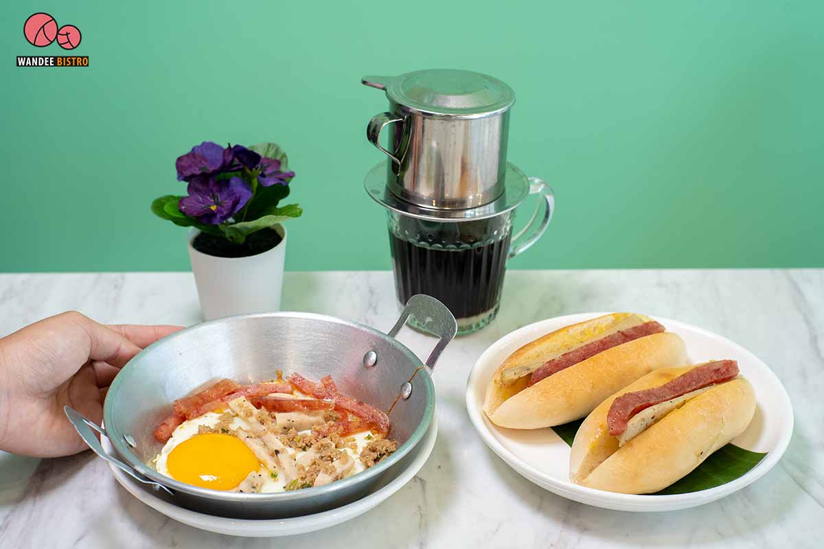 ทองพูน (Tongpoon) ร้านอาหารไทย เวียดนาม ย่านลาดพร้าว ซ.15