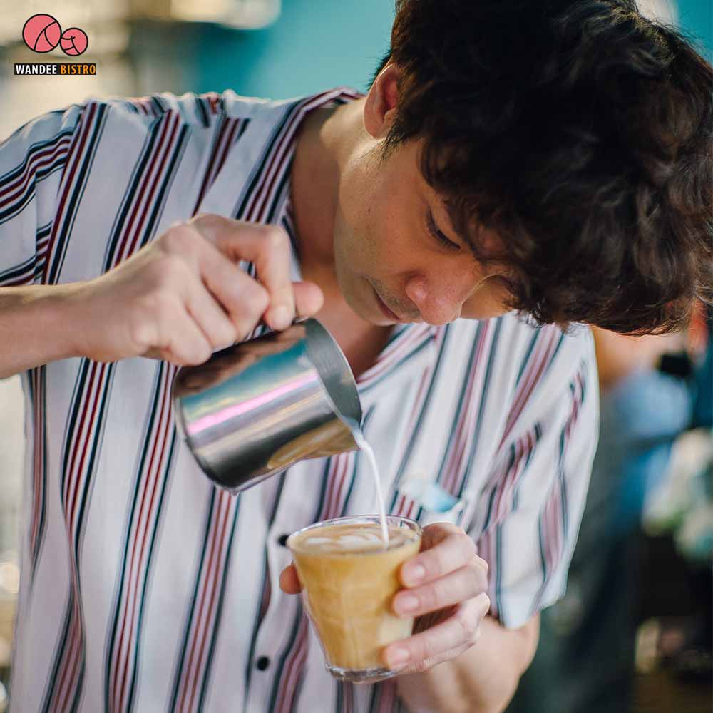 Thats Why Coffee - คาเฟ่เปิดใหม่ ของนักร้องหนุ่มจากวง Zheez