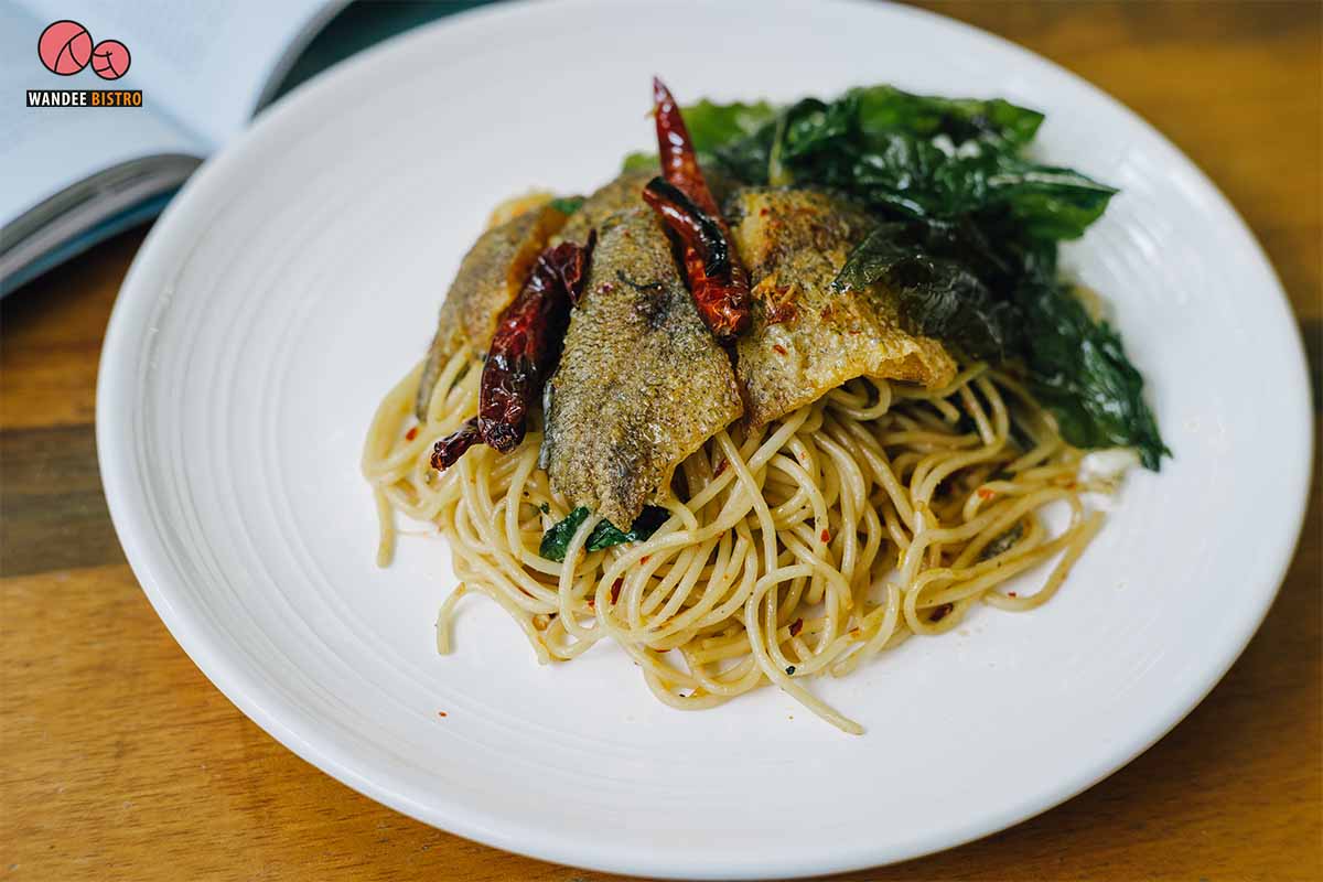 Poet House cafe คาเฟ่ย่านอารีย์ - บ้านหลังน้อยสุดชิลล์ เหมาะกับการพักผ่อน