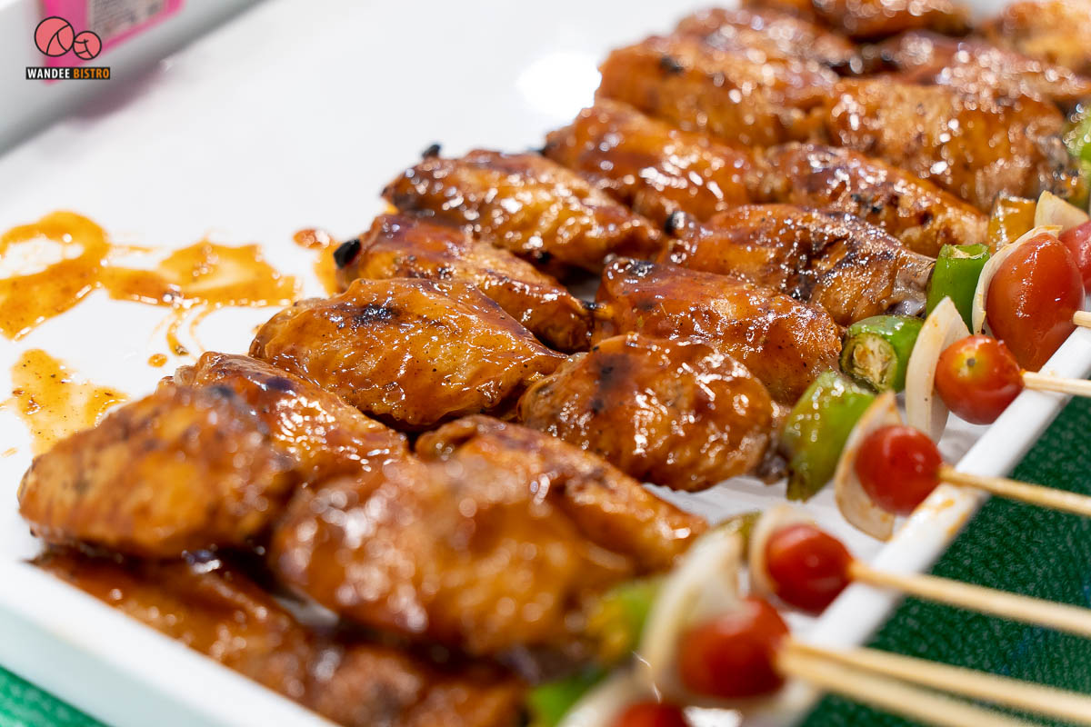 ถนนคนเดินตลาดคลองโอ่งอ่าง Street Art สุดแนว