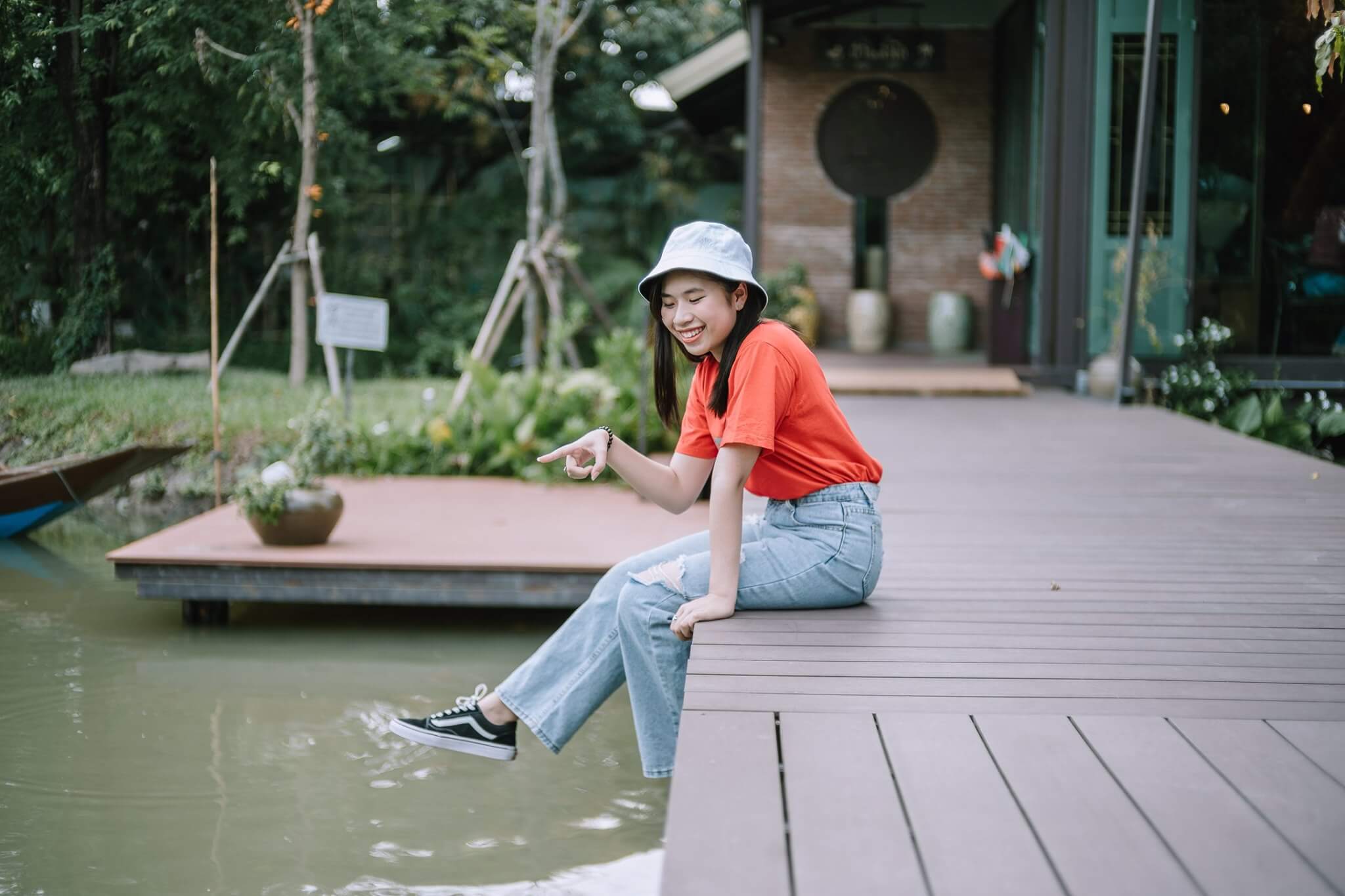 ชายสมัยคาเฟ่ 2498 บางกอก คาเฟ่น้องใหม่ ย่านเพชรเกษม - Chaai-Samai 2498 Bangkok